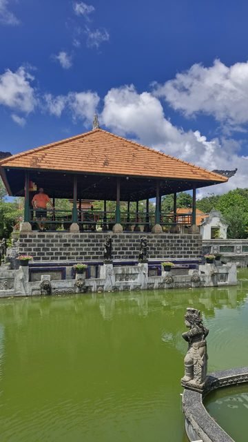 Taman Ujung water palace